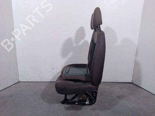 Right front seat PEUGEOT BOXER Van 2.2 BlueHDi 140 | BP36643371C16 - Image 4