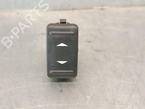 Used Right front window switch FORD KUGA I 2.0 TDCi (140 hp) 27443527