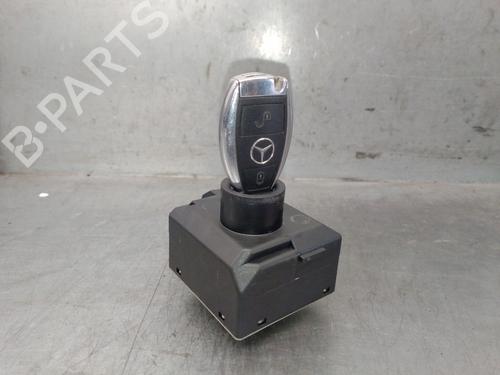 Used Ignition barrel Ignition barrel MERCEDES-BENZ A-CLASS (W176) A 45 AMG 4-matic (176.052) (360 hp) 39613609 39613609