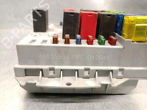 Fuse box FIAT PUNTO (188_) 1.2 60 (188.030, .050, .130, .150, .230, .250) | BP23964247E1 