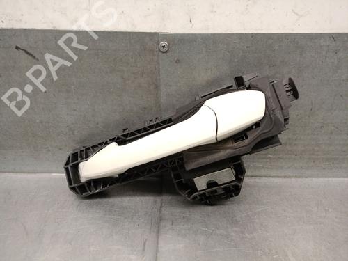 Used Rear left exterior door handle Rear left exterior door handle 39210631 39210631