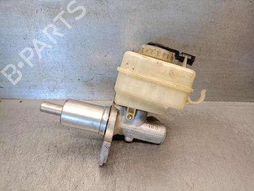 Used Brake master cylinder BMW 5 (E60) 520 d (163 hp) 22721882
