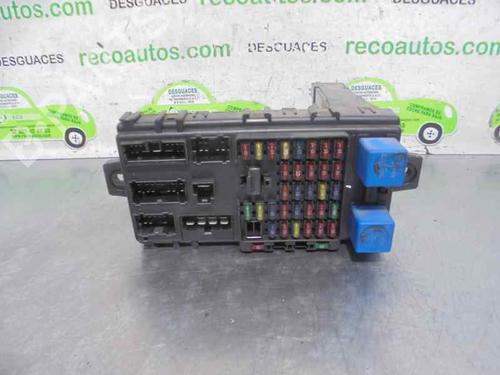 Used Fuse box Fuse box 4026754 4026754