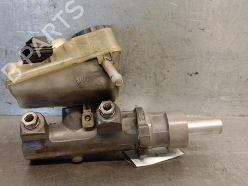 brake-master-cylinder-jaguar-x-type-i-x400-2001-2002-2003-2004-2005-2006-2007-2008-2009-34509241 main image
