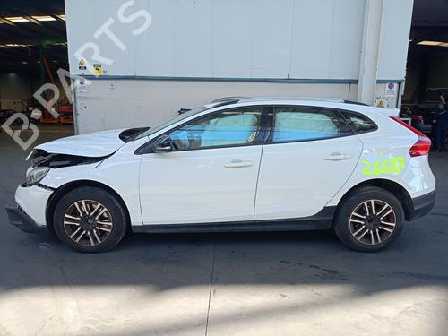 Used Parts VOLVO V40 Cross Country (526) D3 4955805