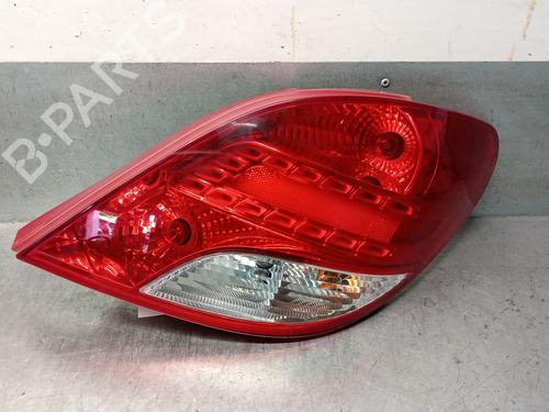 Used Right taillight Right taillight 32686893 32686893