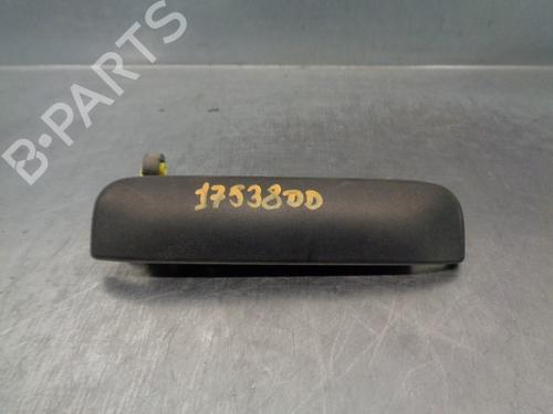 Used Front right exterior door handle NISSAN PICK UP (D22) 2.5 TD 4WD (103 hp) 13039075