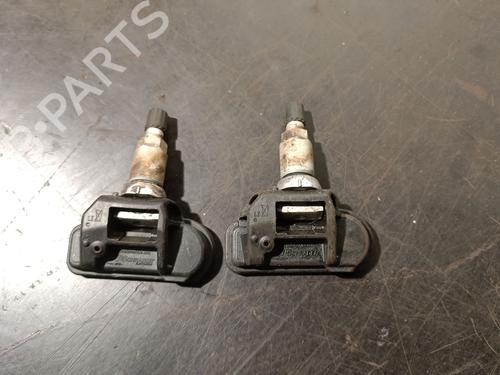 Used Electronic sensor MERCEDES-BENZ S-CLASS (W222, V222, X222) S 560 e (222.173) (367 hp) 31048268