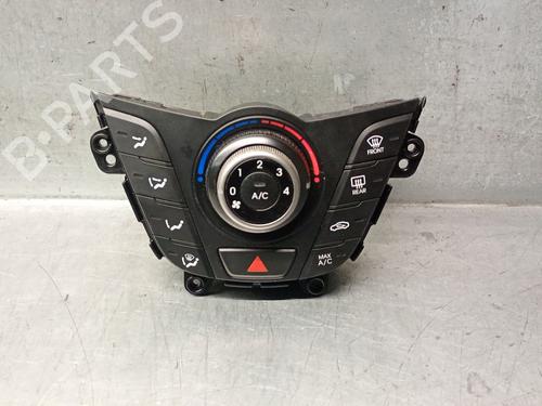 Used Climate control HYUNDAI VELOSTER (FS) 1.6 GDI (140 hp) 30713697