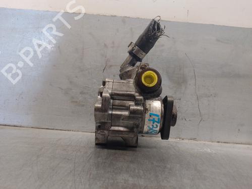 Used Steering pump BMW 1 (E87) 120 d (177 hp) 12679598