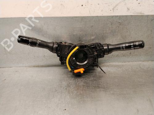 Interruttore luci Interruttore luci TOYOTA YARIS (_P9_) 1.4 D-4D (NLP90_, NLP90R) (90 hp) 36596860 36596860