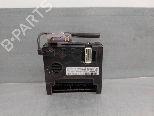Used Electronic module HYUNDAI SANTA FÉ II (CM) [2005-2015]  18201025