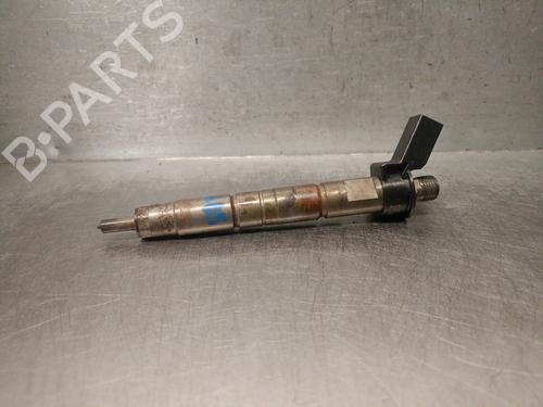 Used Injector BMW 5 (F10) 530 d (245 hp) 30104830