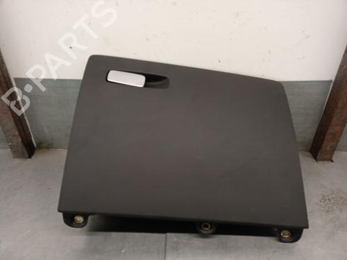Used Glove box Glove box AUDI Q3 (8UB, 8UG) 2.0 TDI (140 hp) 33335168 33335168