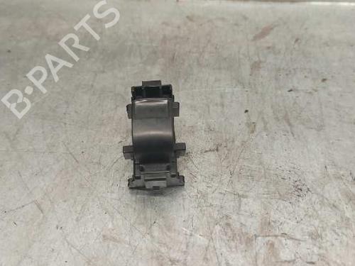 Used Right rear window switch TOYOTA RAV 4 III (_A3_) 2.2 D 4WD (ALA30_, ALA30R) (136 hp) 7312966