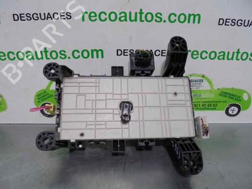 Fuse box SUZUKI GRAND VITARA II (JT, TE, TD) 1.9 DDiS All-wheel Drive (JT419, TD44, JB419WD, JB419XD,... | BP2072586E1 
