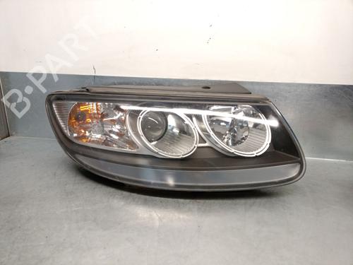 Used Right headlight HYUNDAI SANTA FÉ II (CM) 2.2 CRDi GLS (150 hp) 22738428