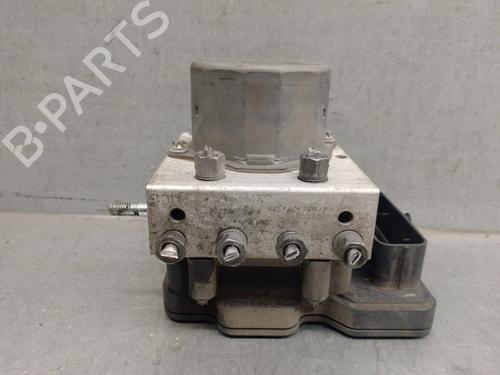 Used ABS pump SMART FORTWO Coupe (453) electric drive / EQ (453.391) (56 hp) 26322802