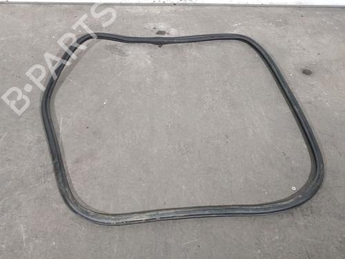 Used Rubber door seal LAND ROVER DEFENDER Station Wagon (L663) D250 MHEV 4x4 (249 hp) 30377096