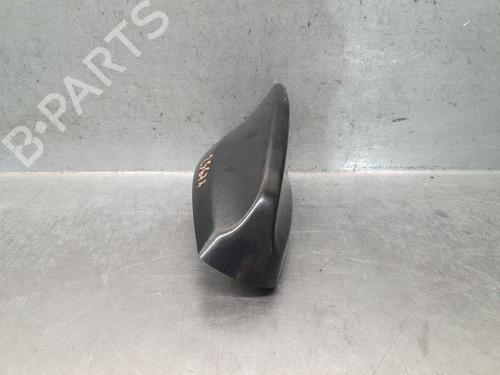 Antenne/Base Antenne/Base LAND ROVER DISCOVERY V (L462) 2.0 Sd4 4x4 (241 hp) 36996419 36996419