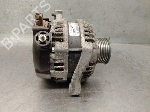 Used Alternator Alternator TOYOTA YARIS (_P13_) 1.4 D (NLP130_, NLP130) (90 hp) 40196009 40196009