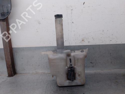 Used Windscreen washer tank Windscreen washer tank 39448396 39448396