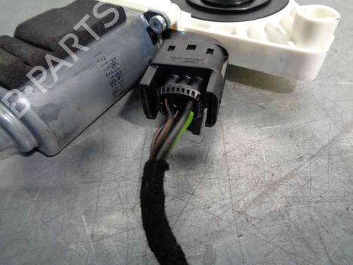 Right front window motor MERCEDES-BENZ CLA Coupe (C117) CLA 200 CDI (117.301) | BP5148907E20 