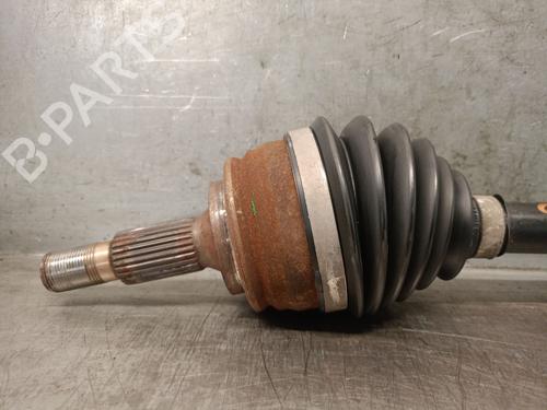 Right front driveshaft PEUGEOT 5008 II (MC_, MJ_, MR_, M4_) 1.5 BlueHDi 130 (MCYHZJ, MCYHZR, MCYHZX) | BP26206805M39 