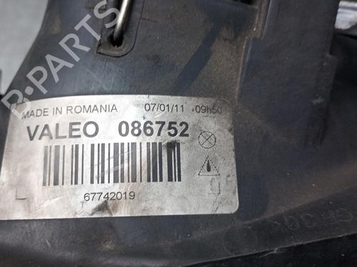 Scheinwerfer rechts VW GOLF IV (1J1) 1.6 | BP30804415C29