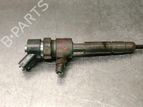 injector-alfa-romeo-156-932_-1997-1998-1999-2000-2001-2002-2003-2004-2005-31931647 main image