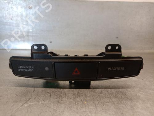 warning-switch-mitsubishi-lancer-viii-cy_a-cz_a-2007-36037954 main image