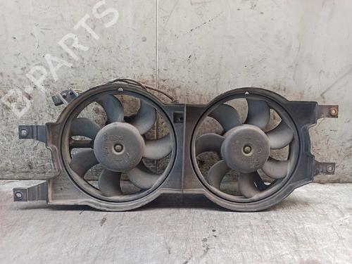Used Radiator fan CHRYSLER VOYAGER / GRAND VOYAGER III (GS_, NS_) 2.5 TD (116 hp) 8249108