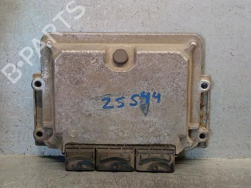 Used Engine control unit (ECU) Engine control unit (ECU) RENAULT LAGUNA II (BG0/1_) 3.0 V6 24V (BG01, BG02, BG0D, BG0Y) (207 hp) 35932061 35932061