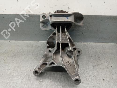 engine-mount-nissan-juke-f16_-2019-28674276 main image