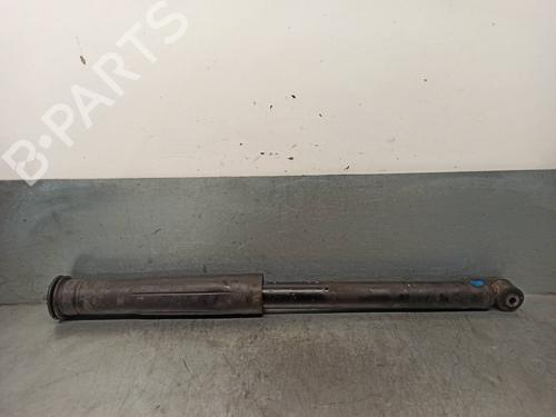 Used Right rear shock absorber TOYOTA YARIS (_P13_) 1.3 (NSP130_, NSP130) (99 hp) 16153022