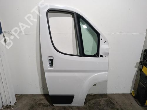 Used Right front door Right front door CITROËN JUMPER II Bus 2.2 HDi 120 (120 hp) 32197894 32197894