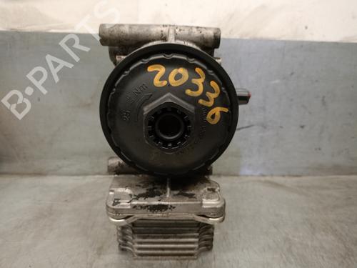 Used Oil radiator FORD MONDEO III (B5Y) 2.0 16V TDDi / TDCi (115 hp) 17785651