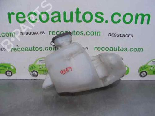 Used Windscreen washer tank NISSAN KUBISTAR Van (X76) 1.5 dCi 70 (68 hp) 7445359