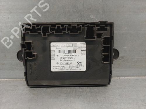 Used Control unit MERCEDES-BENZ S-CLASS (W221, V221) [2005-2013]  18002860