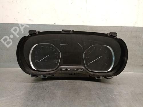 Used Instrument cluster Instrument cluster PEUGEOT EXPERT Van (V_) 1.5 BlueHDi 100 (102 hp) 33557248 33557248