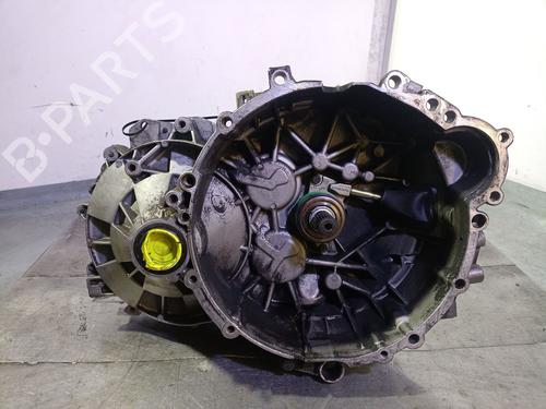 Gearkasse VOLVO S60 I (384) D5 (163 hp) 30408543