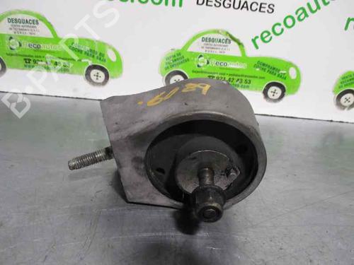 Used Engine mount Engine mount 8761867 8761867