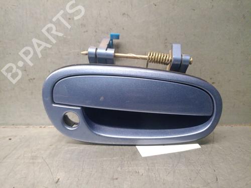 Używane Klamka zewnętrzna drzwi przednich prawych DAEWOO NUBIRA Saloon (J200) 1.6 (109 hp) 32337019