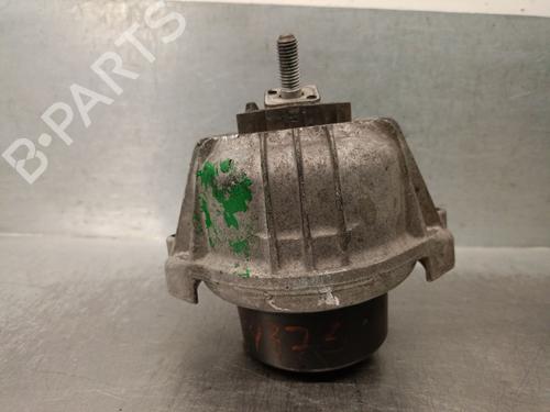 Apoio do motor BMW 1 (E81) 118 d (143 hp) 31182490