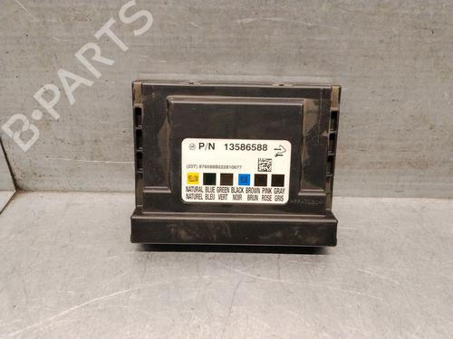 Used Electronic module Electronic module OPEL ZAFIRA TOURER C (P12) 2.0 CDTi (75) (130 hp) 36070380 36070380