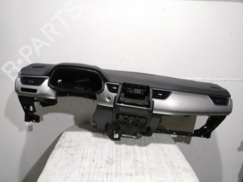 Used Dashboard Dashboard RENAULT ARKANA I (LCM_, LDN_) 1.6 E-TECH 145 (LDMU) (143 hp) 33455128 33455128