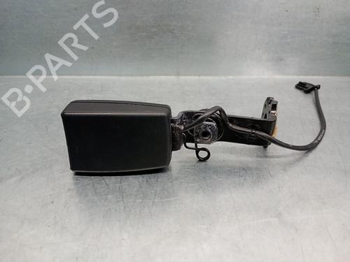 Boucle de ceinture de sécurité AUDI A1 Sportback (8XA, 8XF) 1.0 TFSI (95 hp) 27929571