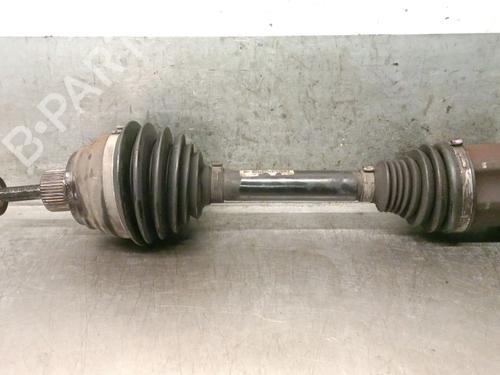 Used Right front driveshaft AUDI A4 B8 Avant (8K5) 2.7 TDI (190 hp) 31067057