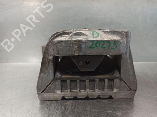Used Engine mount VW GOLF IV (1J1) 1.9 TDI (90 hp) 17629555