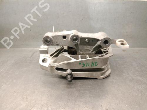 Soporte motor BMW X2 (F39) sDrive 18 d (150 hp) 32289442